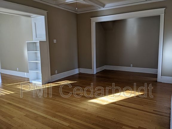 5th image of 1219 Steele St