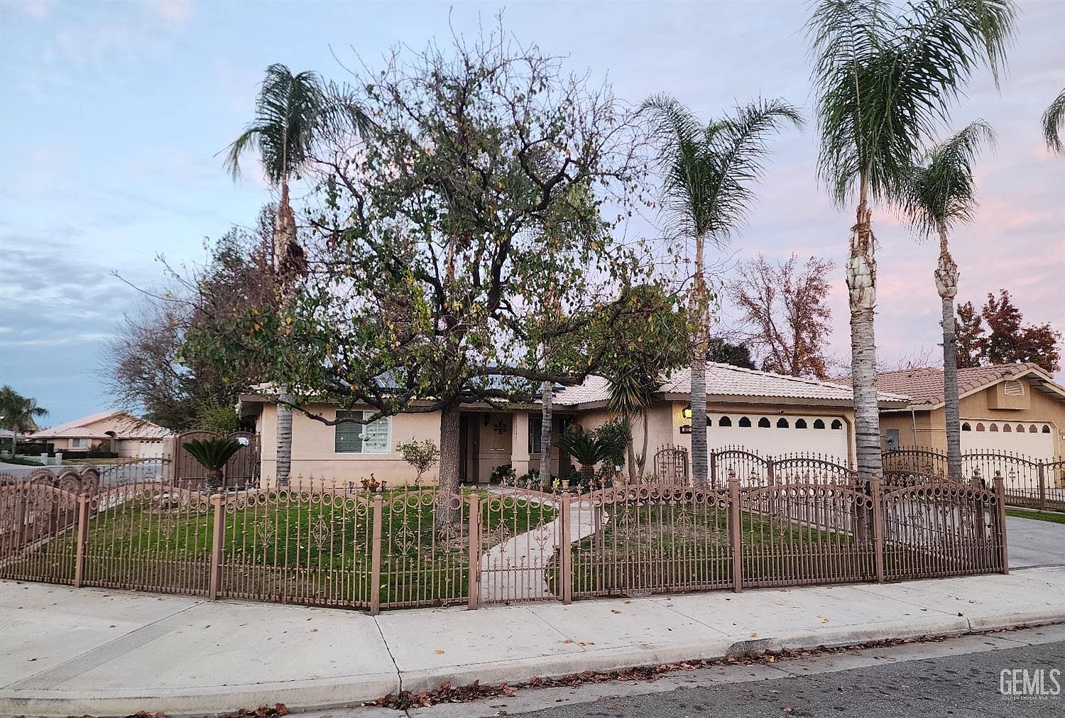 652 Camp Ave, Shafter, CA 93263 Zillow