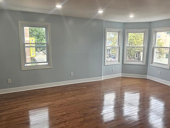 2nd image of 36 Park Ave APT 3