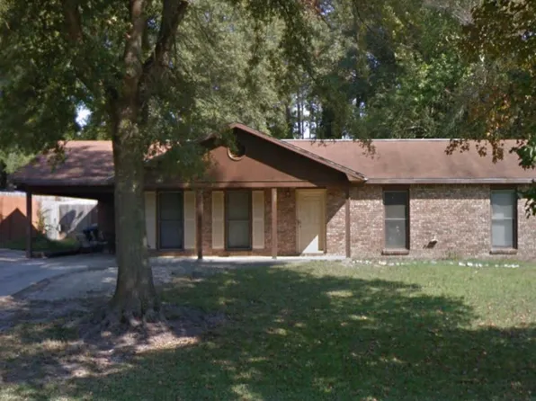 628 Southern Pines Dr, Columbus, GA 31907