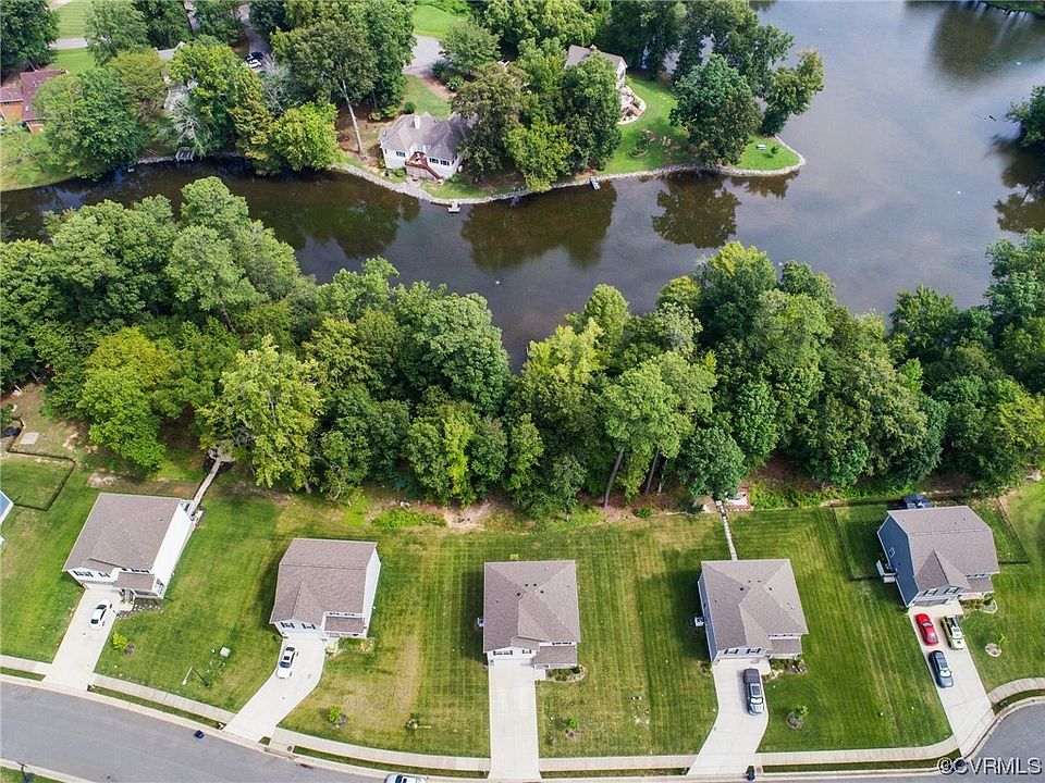 1st image of 840 Eagle Pl
