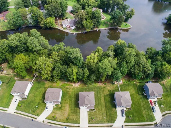 840 Eagle Pl, North Prince George, VA 23860
