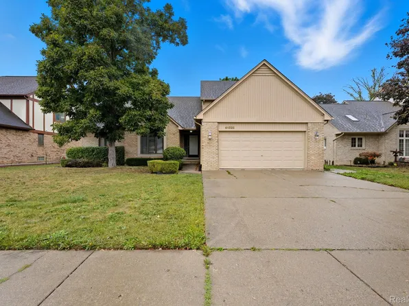 41825 Alden Dr, Clinton Township, MI 48038