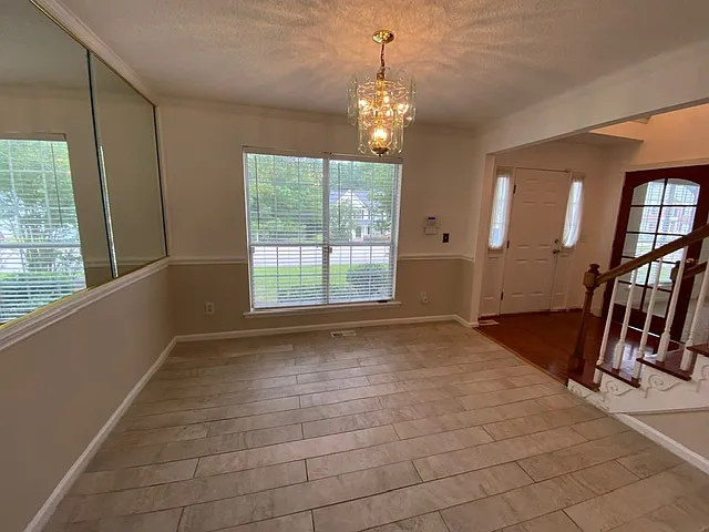 202 Alderston Way — Photo 4