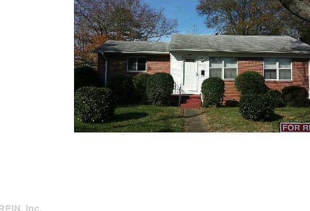 1st image of 802 Dorset Ave