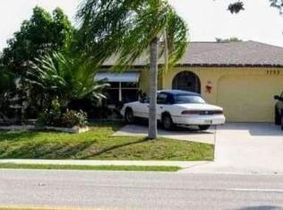 3753 Santa Barbara Blvd, Cape Coral, FL 33914