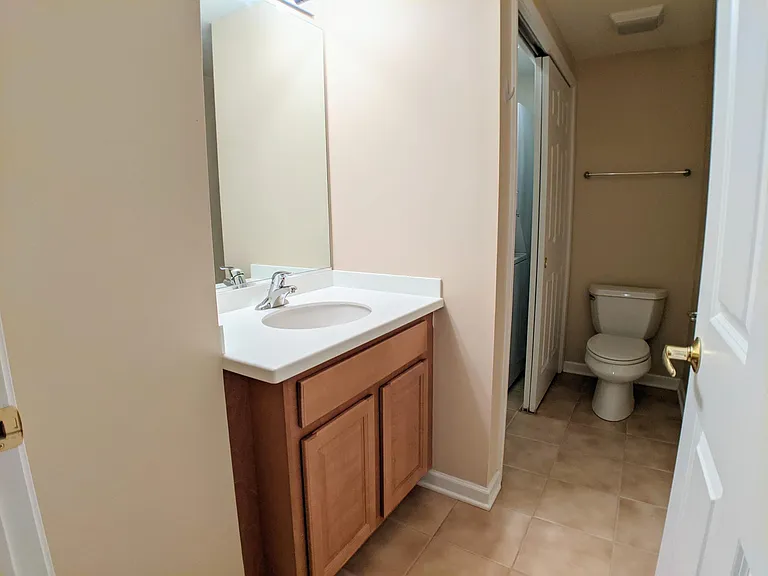 601 W Rand Rd #215 — Photo 6