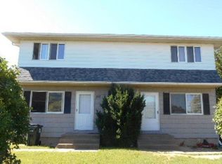 511 W 65th St, Davenport, IA 52806