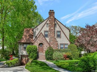 7 Poplar Road, Larchmont, NY 10538