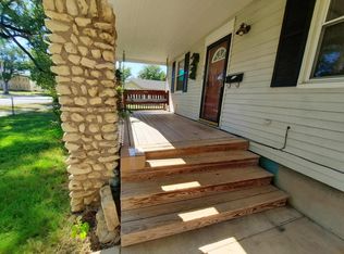 332 W 5th St #1, Junction City, KS 66441