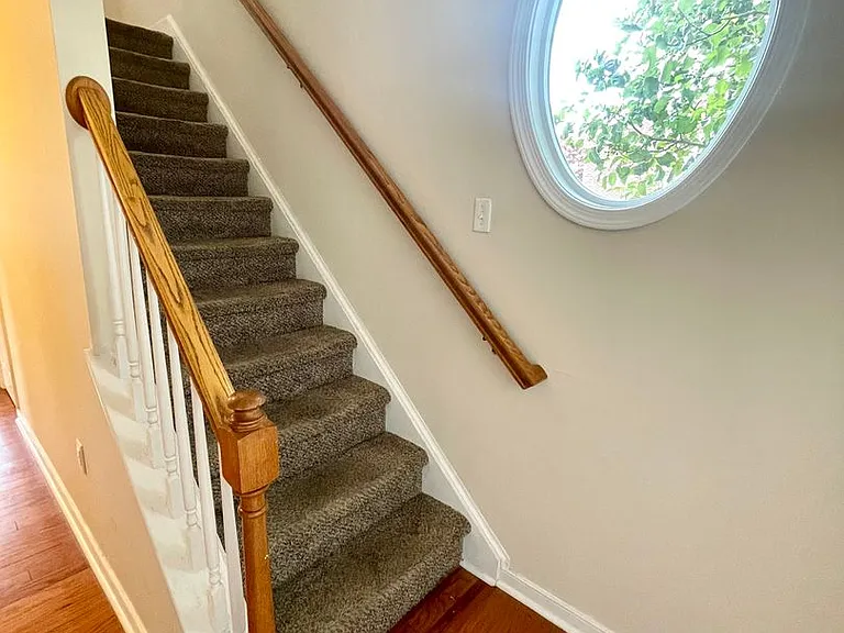 731 W Leigh St — Photo 8