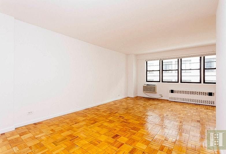1st image of 320 E 58th St APT 4D
