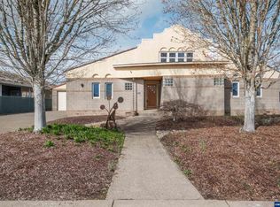 674 Stearman St, Independence, OR 97351