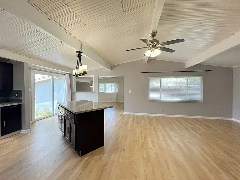 948 Barbra Ln — Photo 13