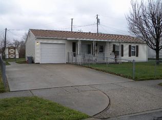 489 Conard Dr, Xenia, OH 45385