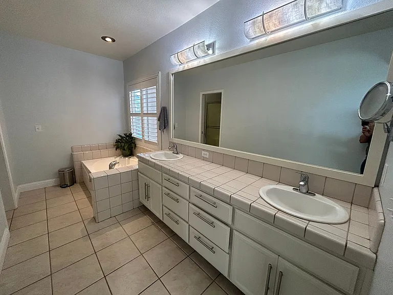3052 Red Oak Ct — Photo 13