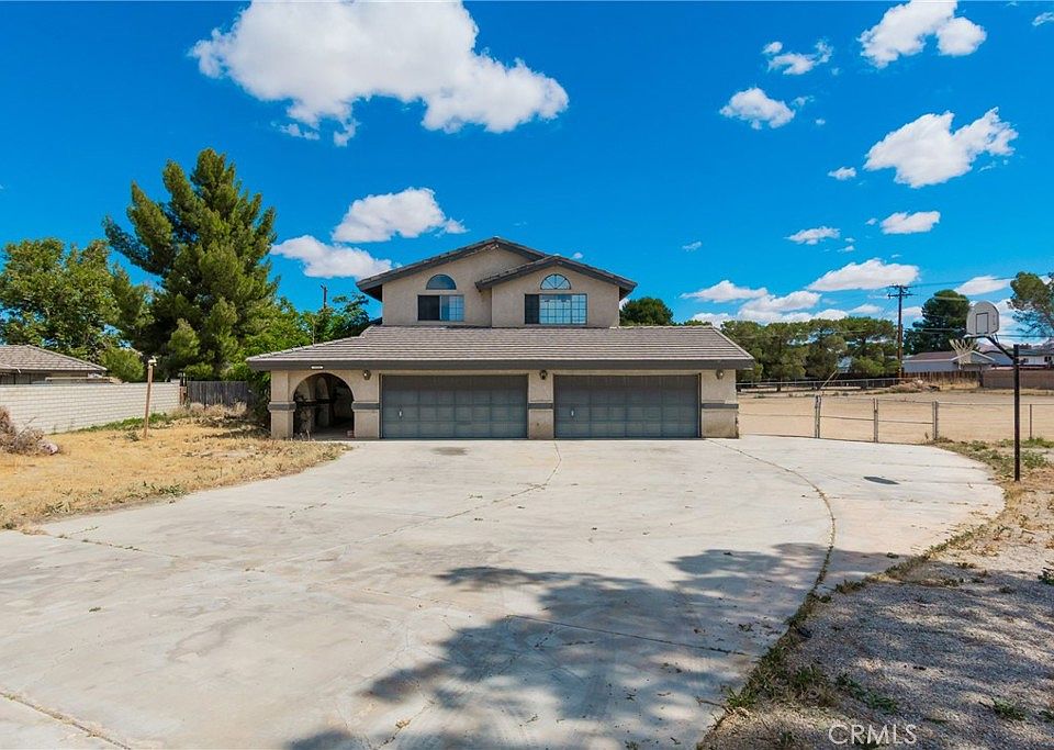 1st image of 15221 Chaparral Ln