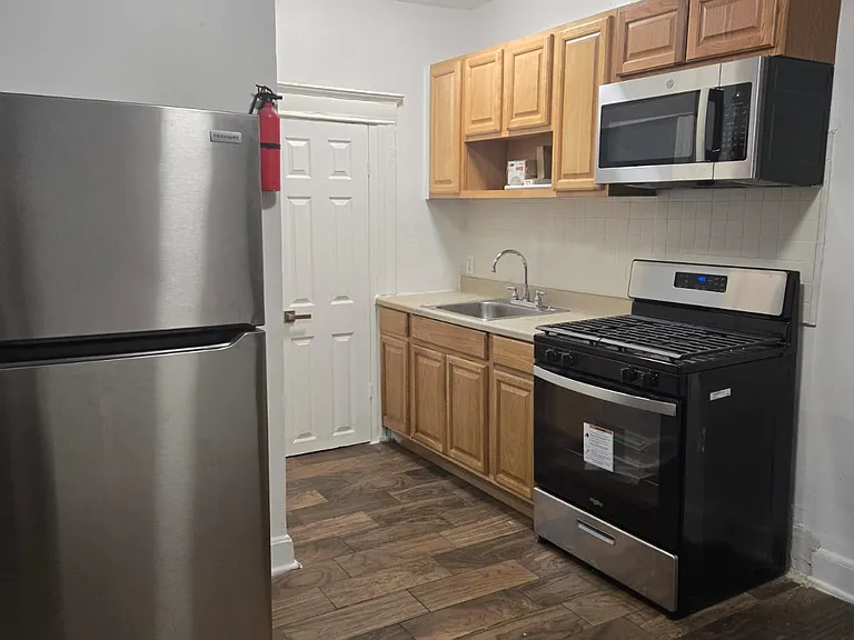 38 Randolph Ave #L — Photo 10