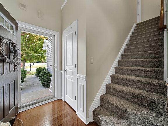 3rd image of 4503 Scarlet Oak Dr