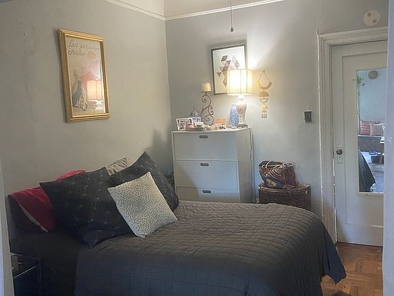 4th image of 683 Union St #3L