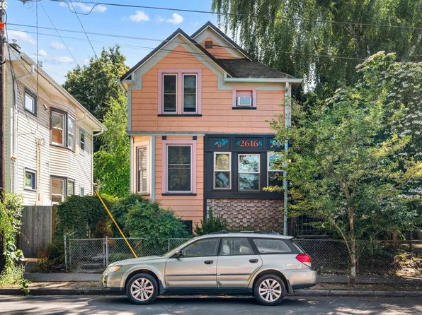 2616 SE Pine St, Portland, OR 97214