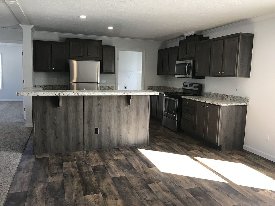 1st image of 260 Pin Oak Dr #27