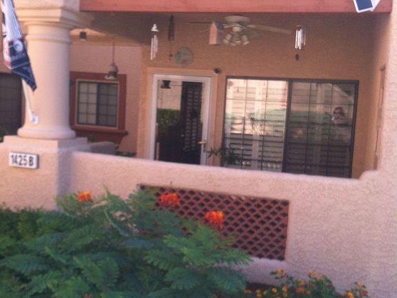 2nd image of 1425 Santa Margarita St