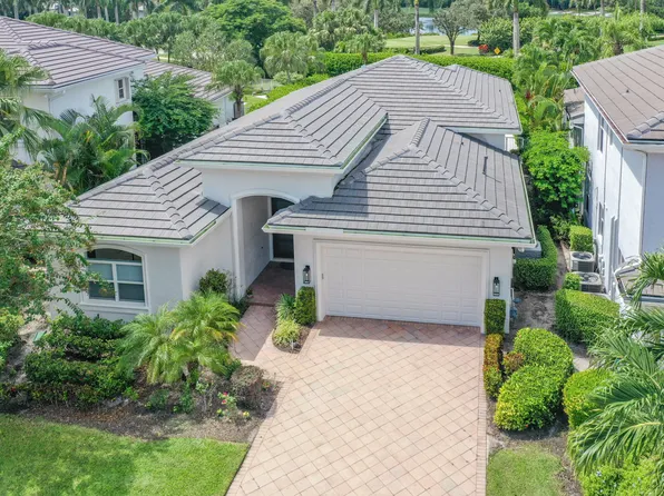 4081 NW Briarcliff Cir, Boca Raton, FL 33496
