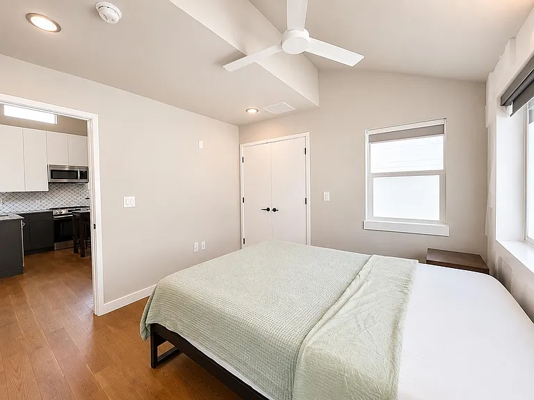 913 Duncan Ln #201 — Photo 11