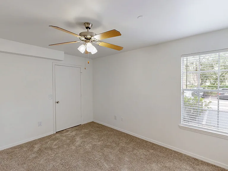 Arbors at Lee Vista — Photo 107