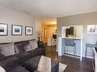 5 Washington St APT A5, Reading, MA 01867