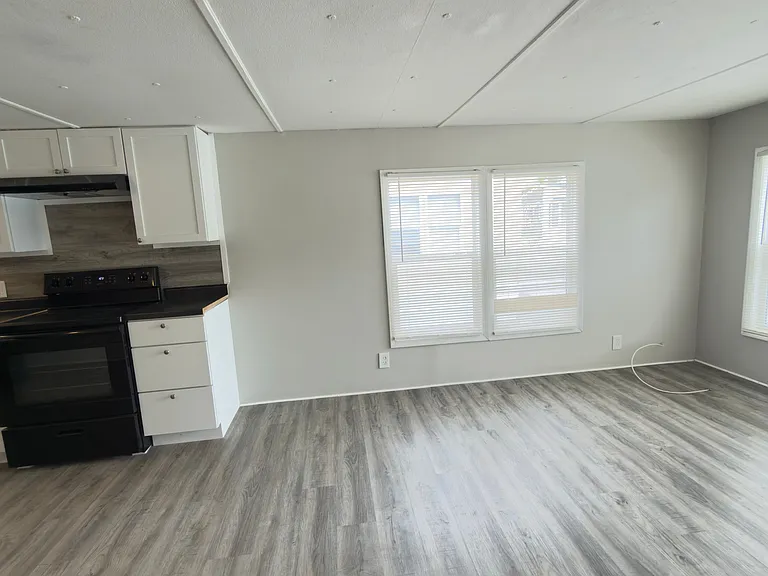 3000 Scott St — Photo 11