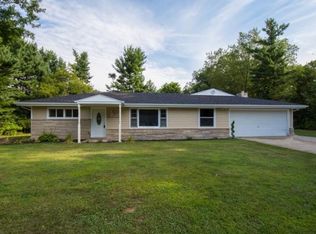 16643 Gerald St, Granger, IN 46530