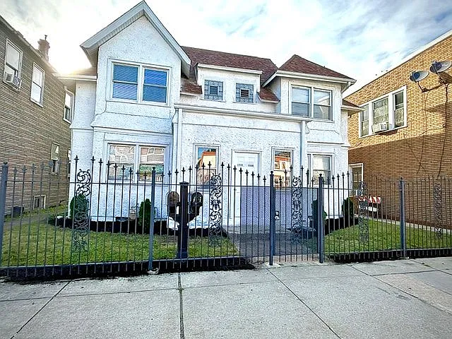13310 S Brandon Ave