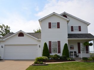 2941 Valley View Cir, Erie, PA 16509