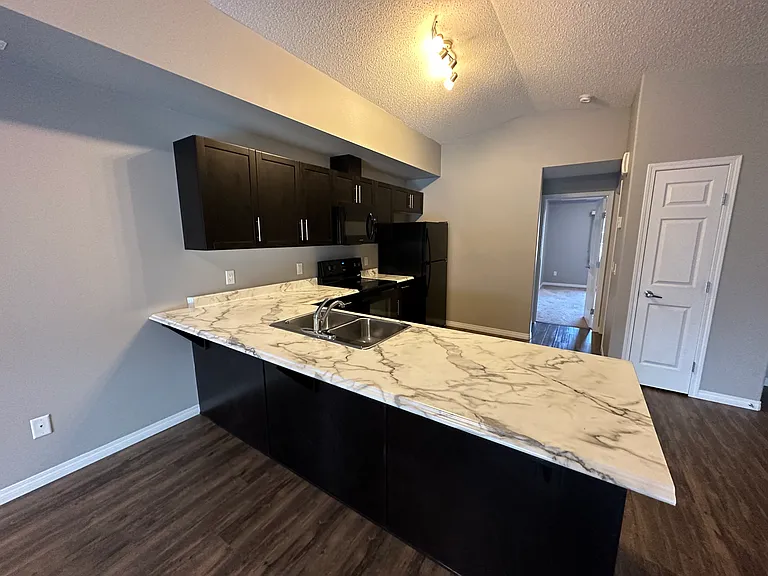220 Spruce Ridge Rd — Photo 17
