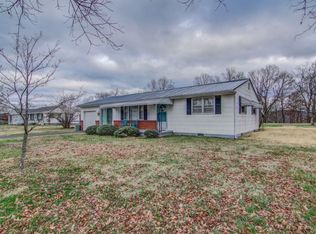 333 Williams Rd, Surgoinsville, TN 37873