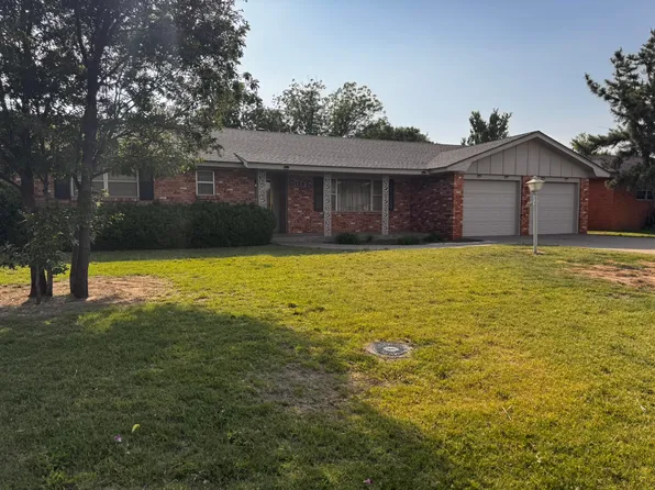 1203 Garland St, Plainview, TX 79072