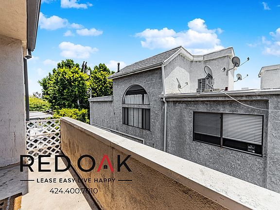 4th image of 10741 Moorpark St APT 27