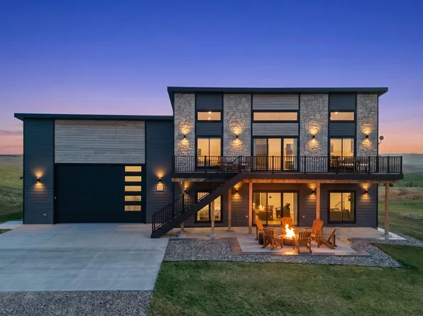 73 Oak Ridge Rd, Crofton, NE 68730