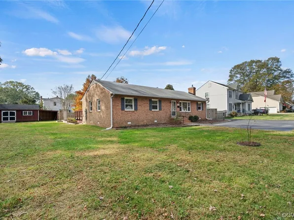 307 Wesley St, Ashland, VA 23005
