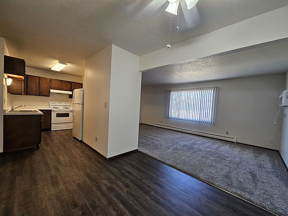 4th image of 1538 27th Ave S #7131