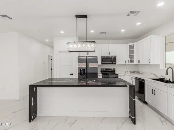 37911 W RANCHO Drive, Tonopah, AZ 85354