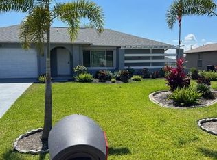 901 SW 6th Ct, Cape Coral, FL 33991