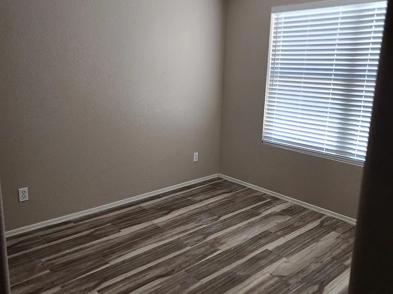 15864 W Evans Dr — Photo 13