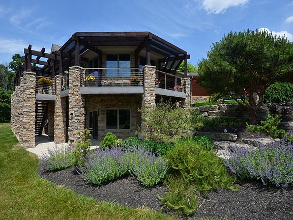 4th image of 132 Liberty Woods Ct