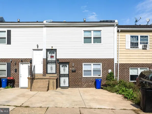 585 Allengrove St, Philadelphia, PA 19120