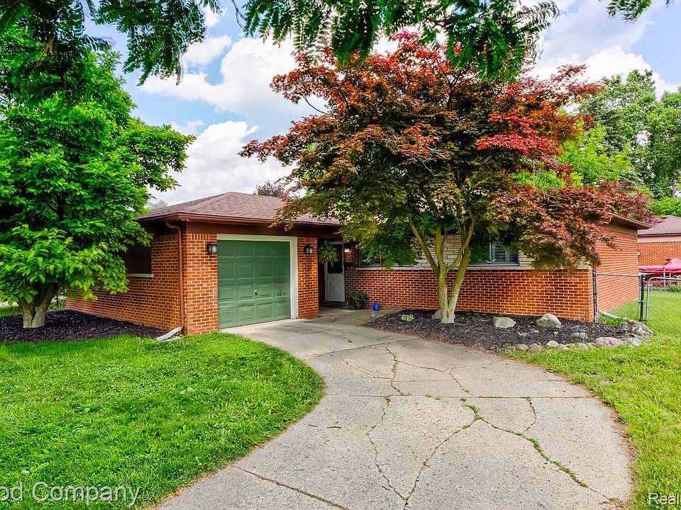 1st image of 22516 Glenmoor Hts