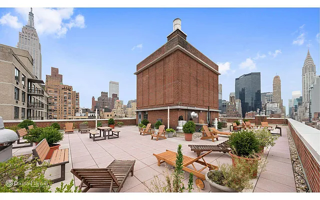 Sold by Douglas Elliman | media 23