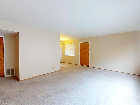 4th image of 444-446 Warren Dr #11212213